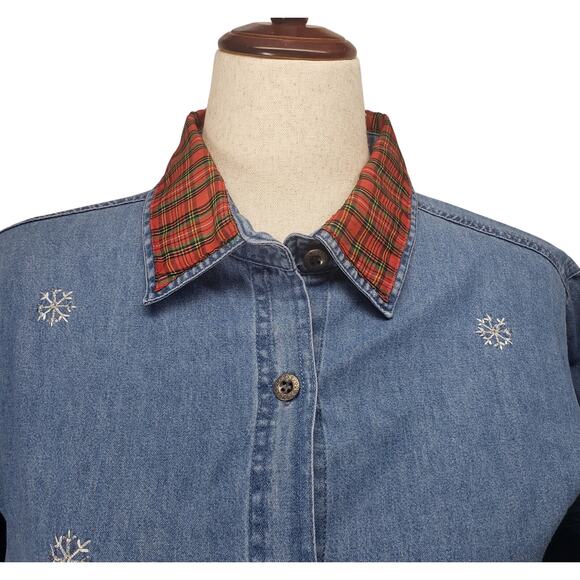 Dressbarn Holiday Top Womens Large Light Blue Button Down Snowman Festive Collar - Picture 3 of 10